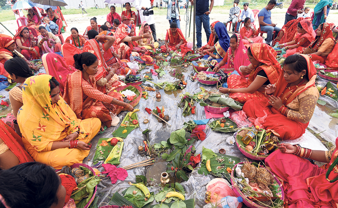 नेपालको तराई क्षेत्रमा जितिया व्रत बस्दै आमाहरू